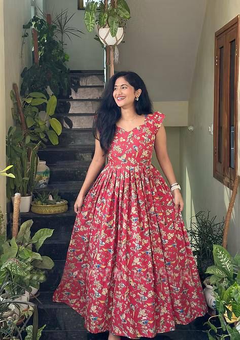 Red Soft flower Cotton Kurti